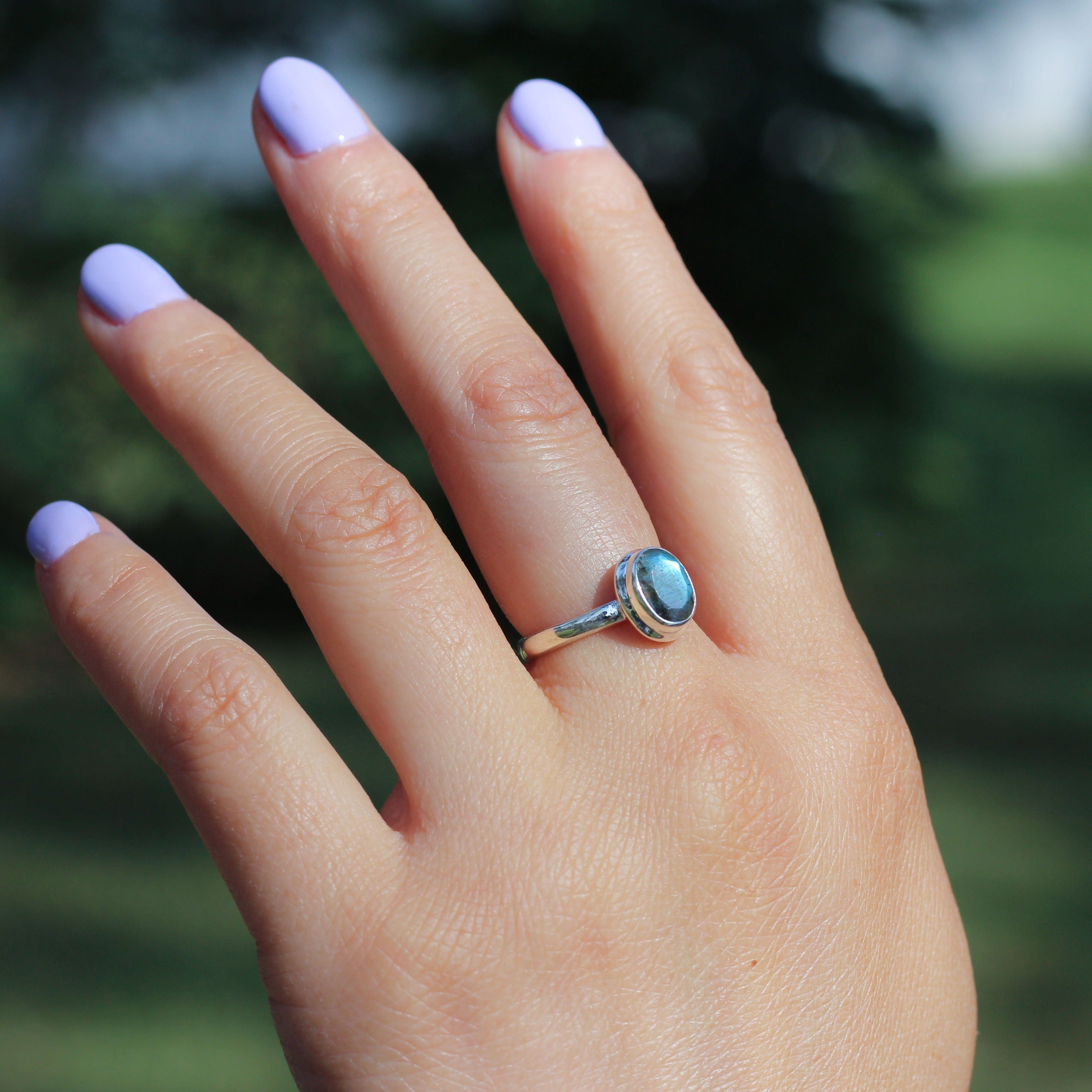 Bague "Guérison et Clairvoyance" en Labradorite ovale et Argent 925