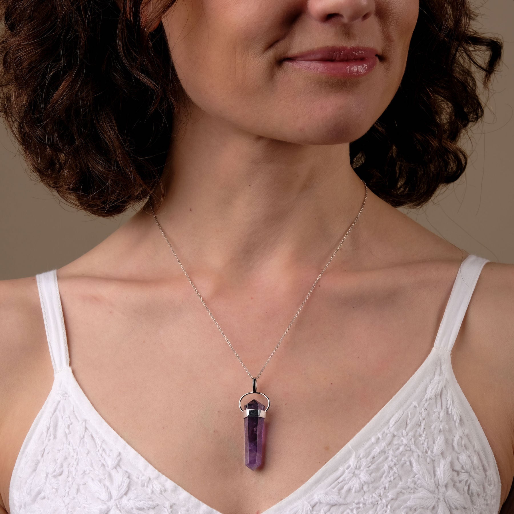 Collier avec pointe d'améthyste